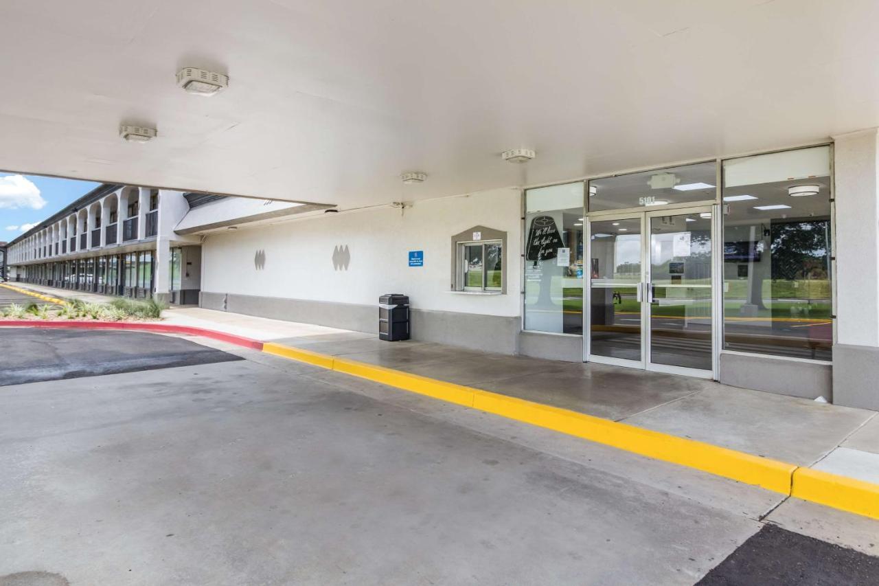 Motel 6 Groves, Tx Zewnętrze zdjęcie